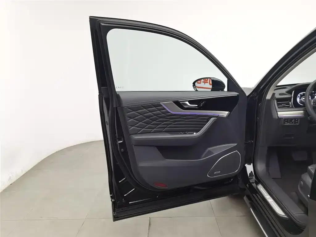 Hongqi HS5 2022 из CN, фото 2