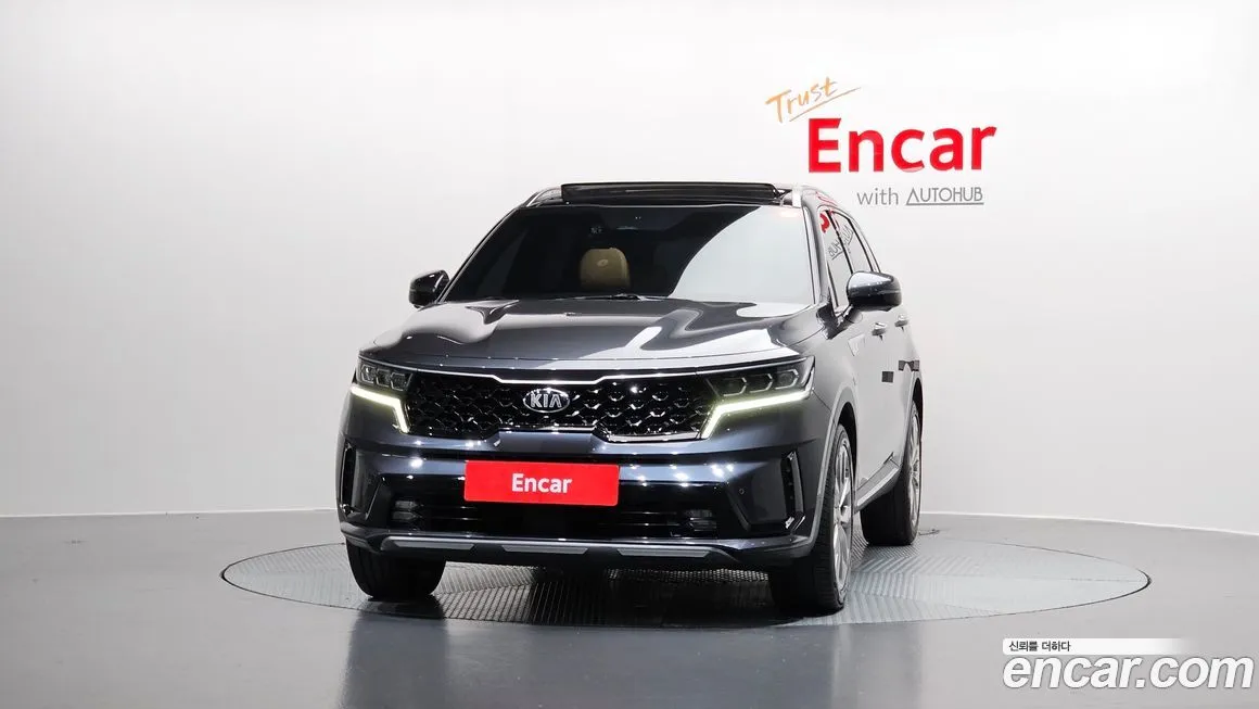 Kia Sorento — фото 8