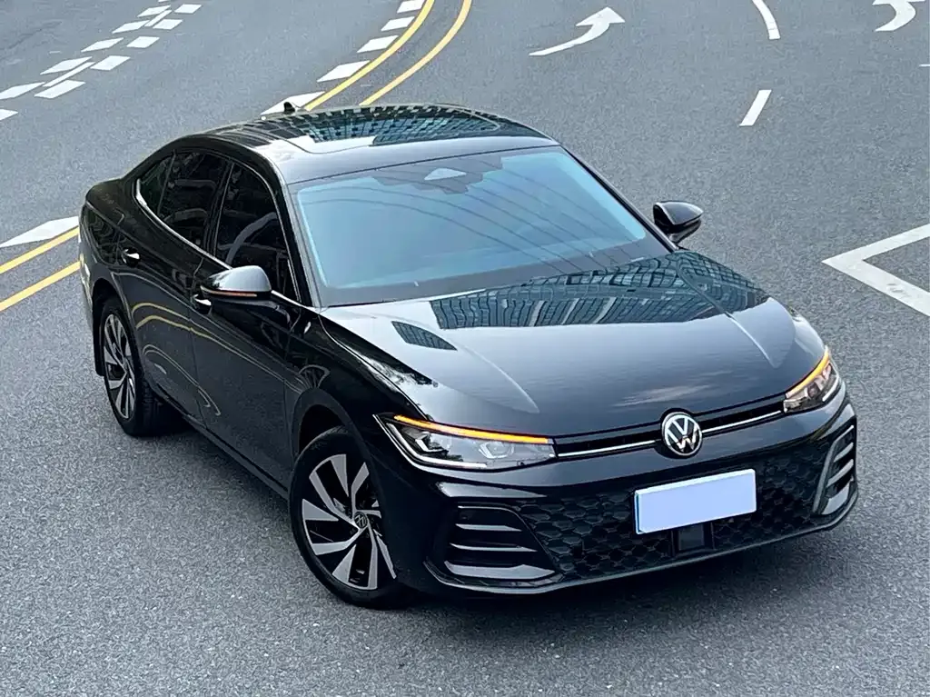 Volkswagen Passat — фото 6