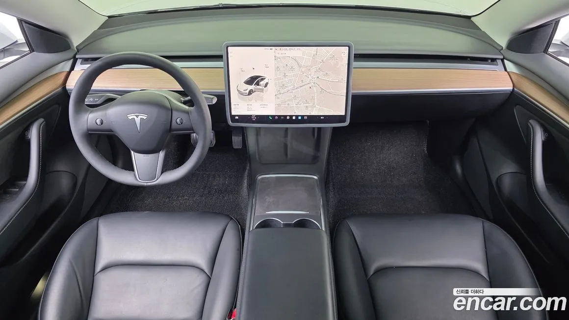 Tesla Model 3 — фото 8