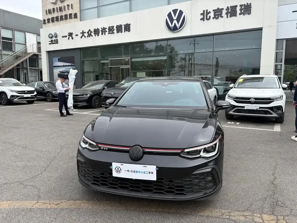 Volkswagen Golf GTI 2023 из CN, фото 7