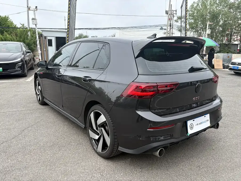 Volkswagen Golf GTI 2023 из CN, фото 10
