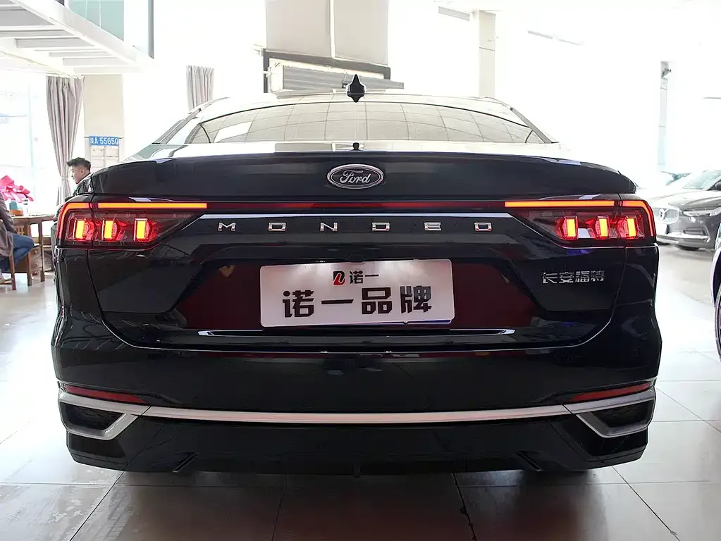 Ford Mondeo 2025 из CN, фото 4