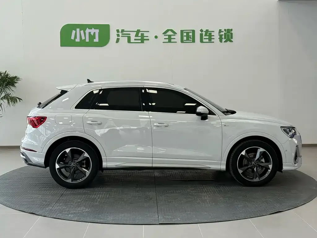 Audi Q3 2022 из CN, фото 5