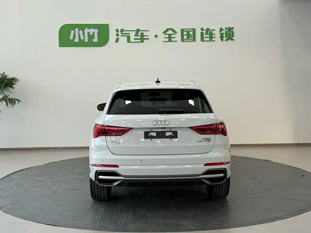 Audi Q3 2022 из CN, фото 3