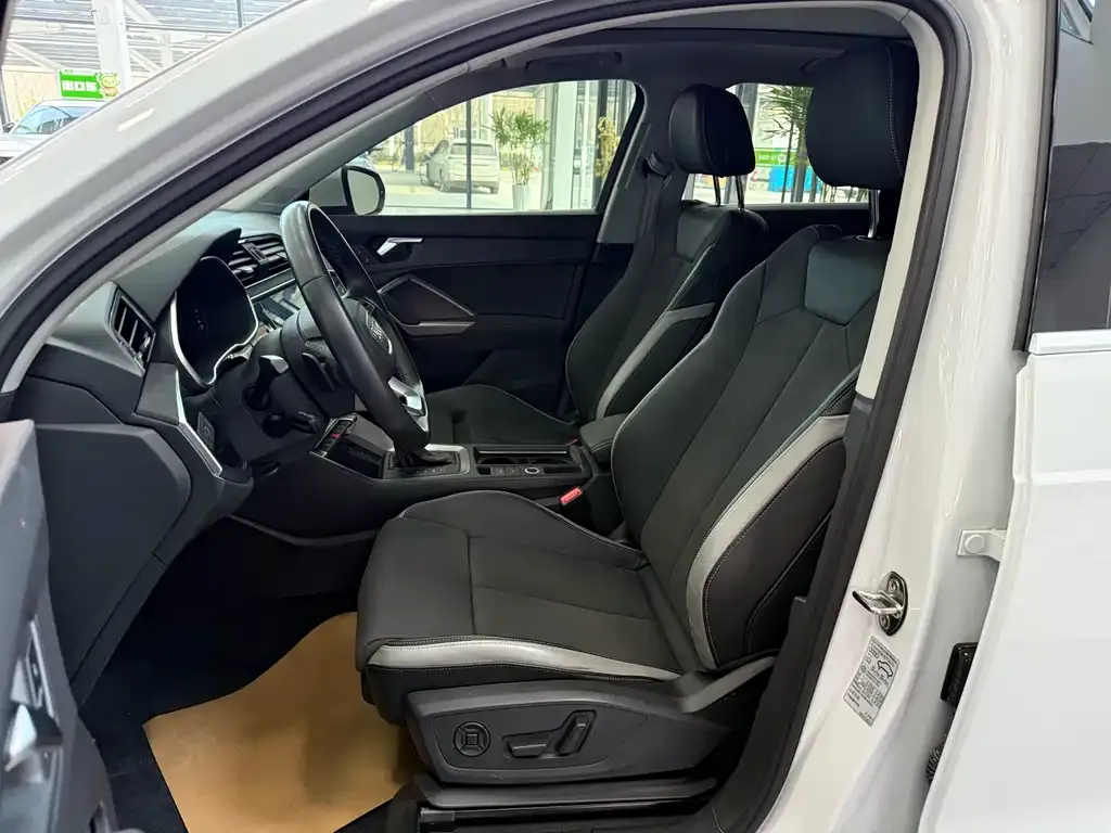 Audi Q3 2022 из CN, фото 9