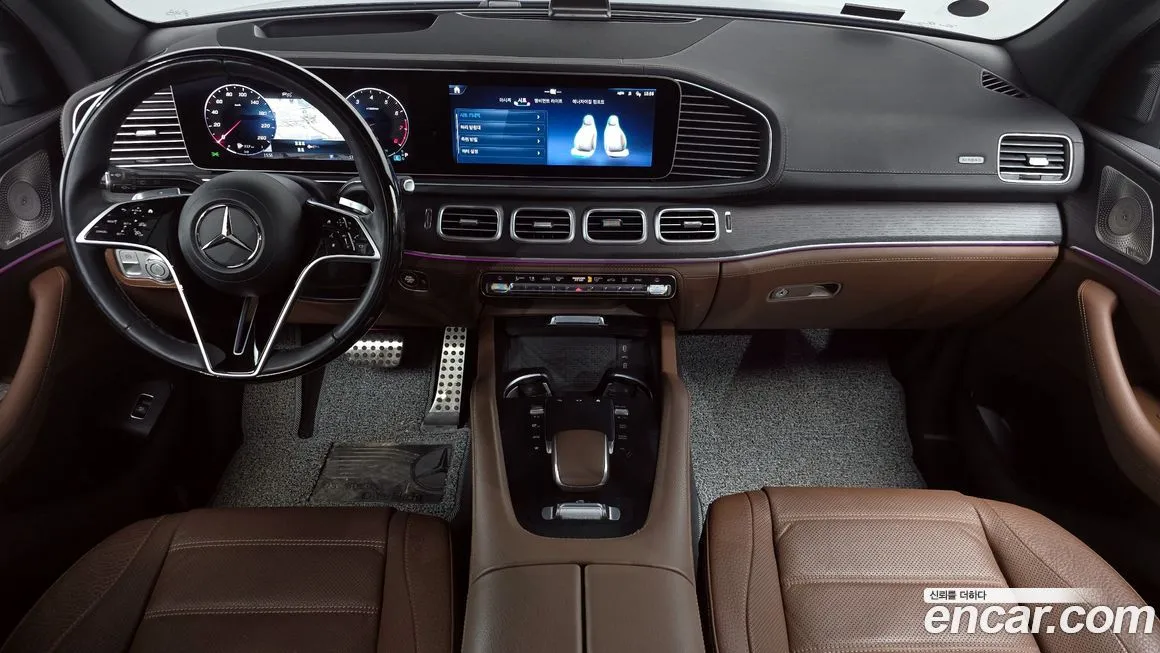 Mercedes-Benz GLS-Class — фото 9