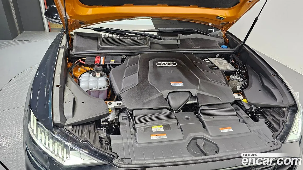 Audi Q8 2021 из KR, фото 10