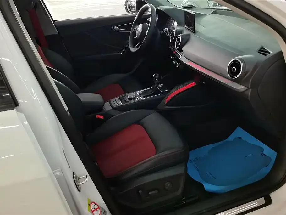 Audi Q2L 2021 из CN, фото 7