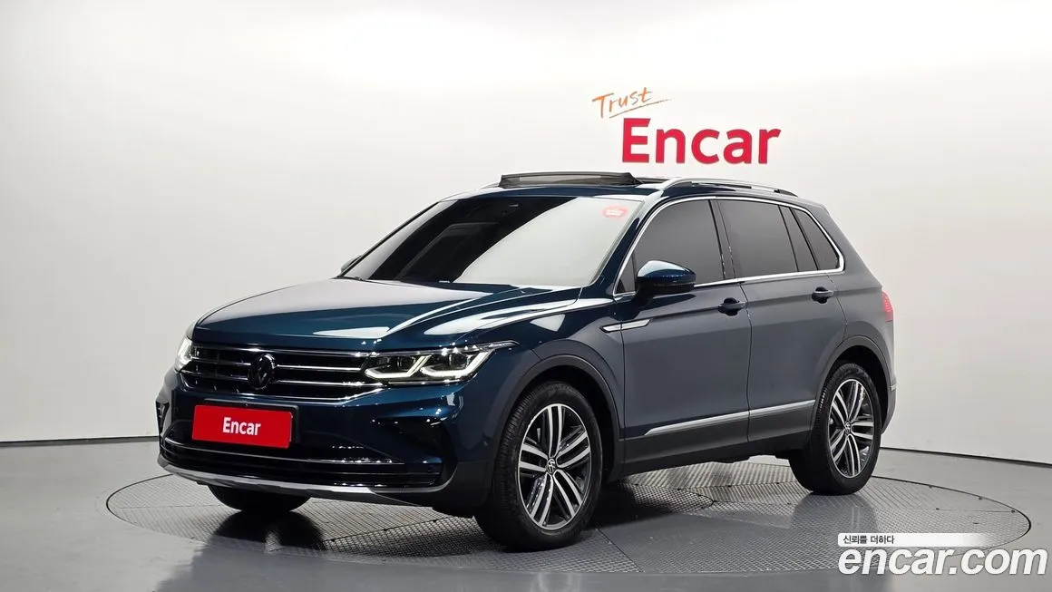 Volkswagen Tiguan — фото 1