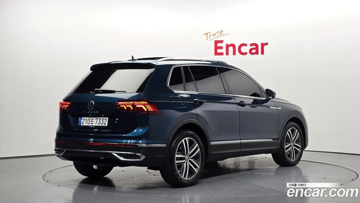 Volkswagen Tiguan — фото 5