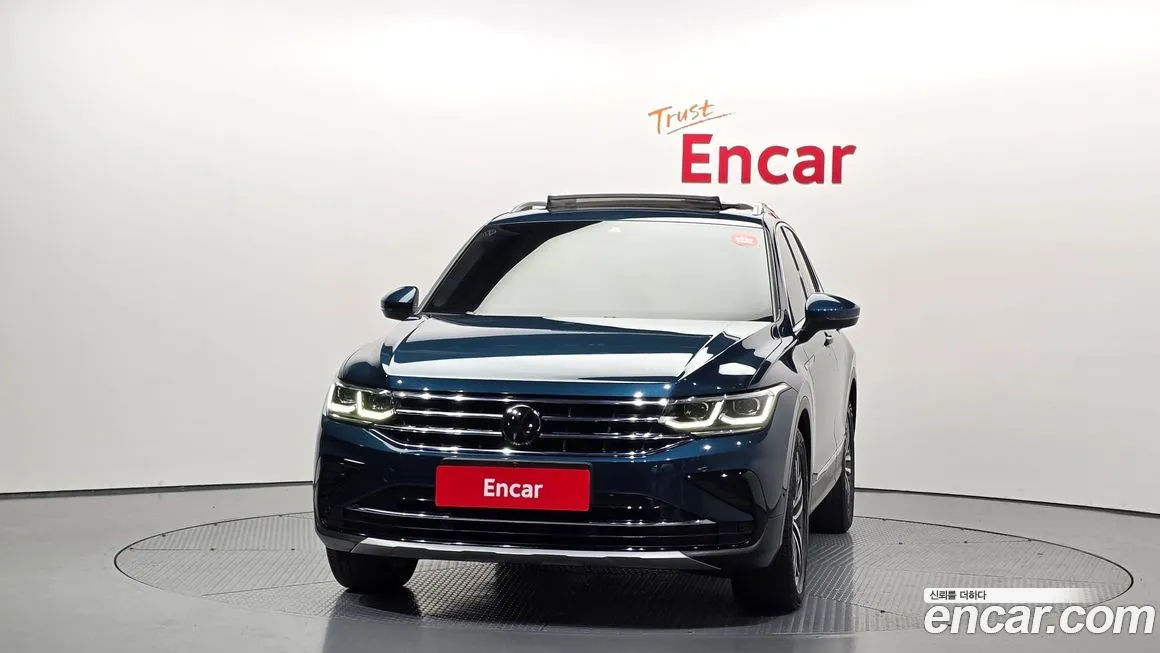 Volkswagen Tiguan — фото 4