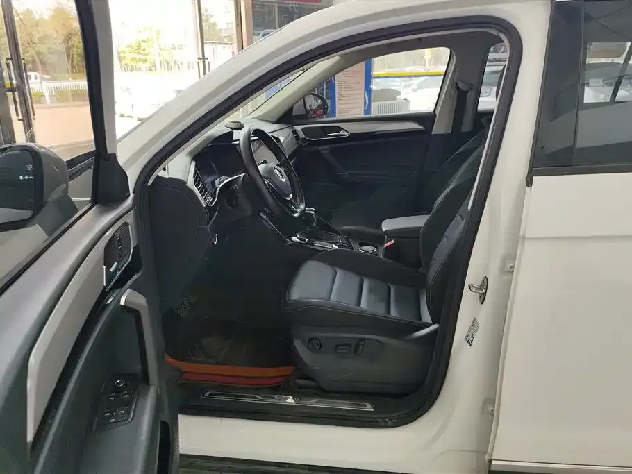 Volkswagen Tayron 2021 из CN, фото 8