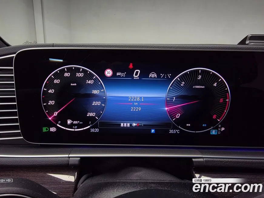 Mercedes-Benz GLE-Class — фото 4