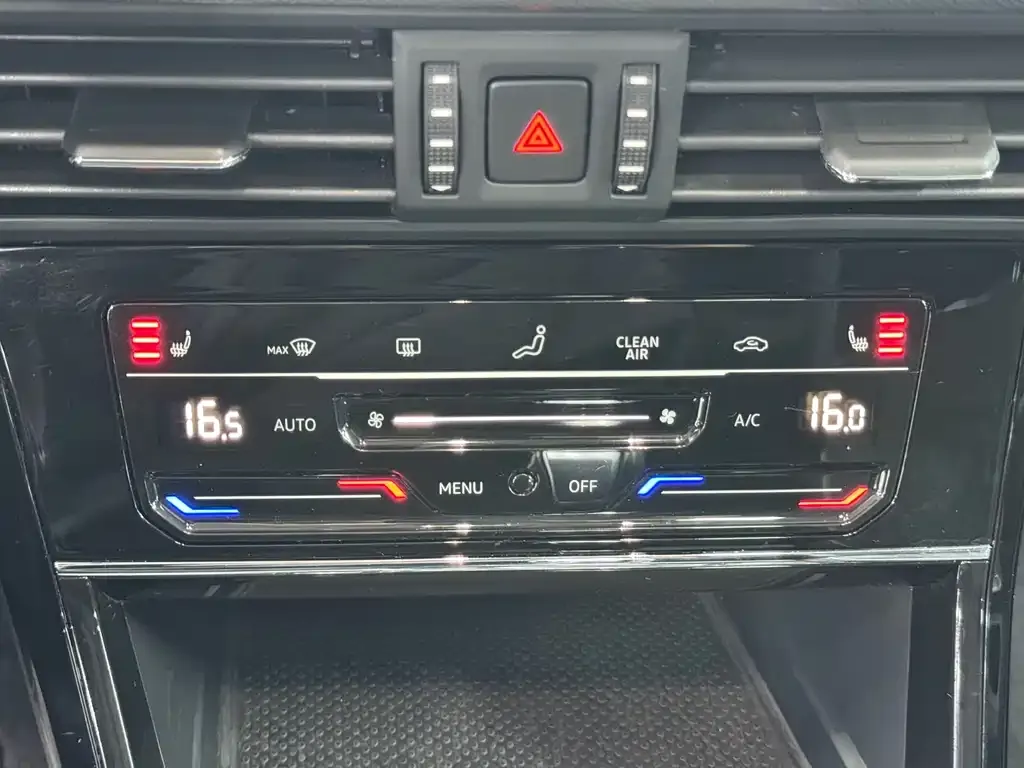 Volkswagen Passat — фото 4