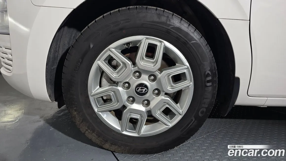 Hyundai Staria 2025 из KR, фото 8