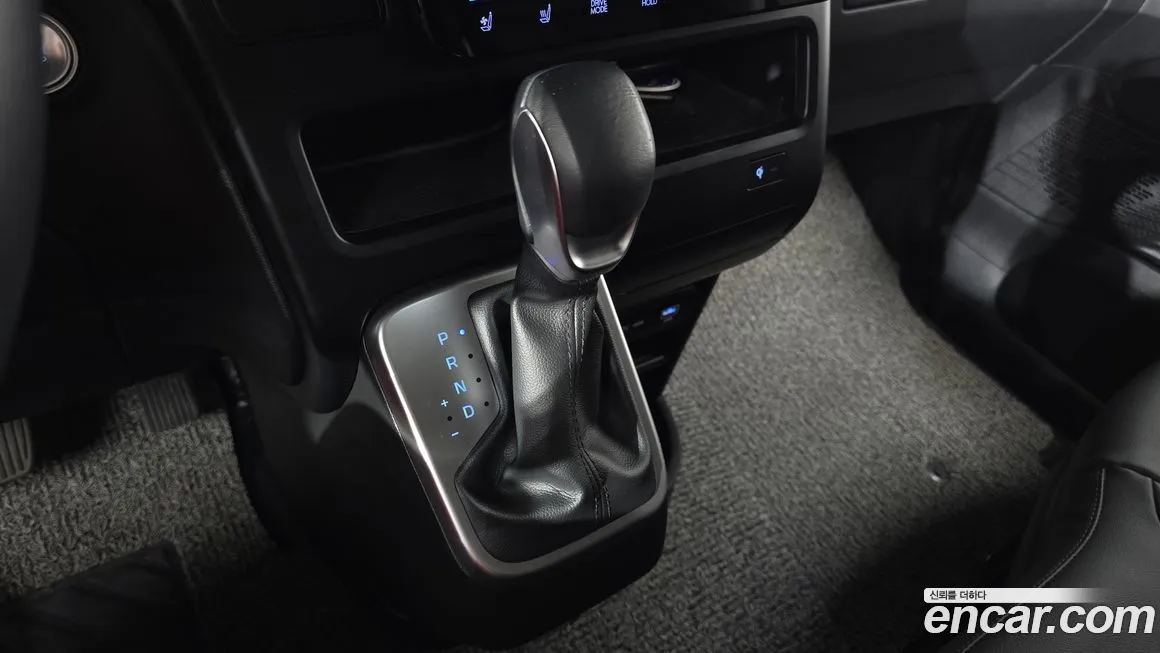 Hyundai Staria 2025 из KR, фото 7