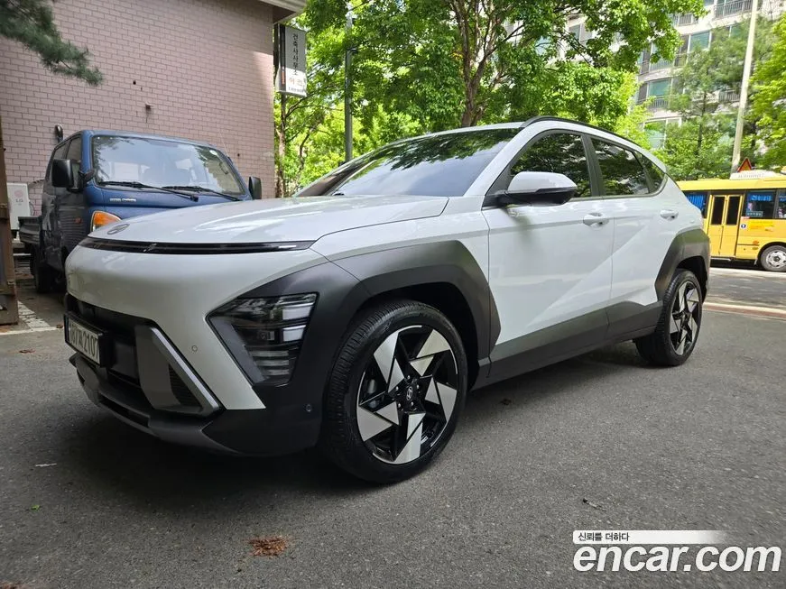 Hyundai Kona — фото 1