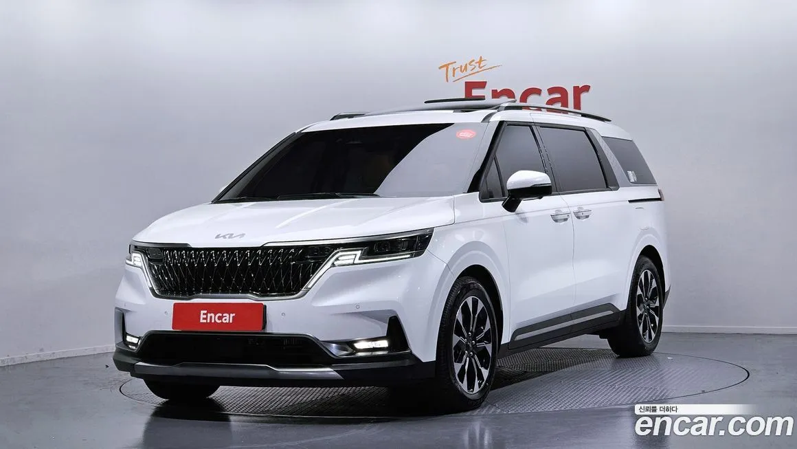 Kia Carnival 2023 из KR, фото 1
