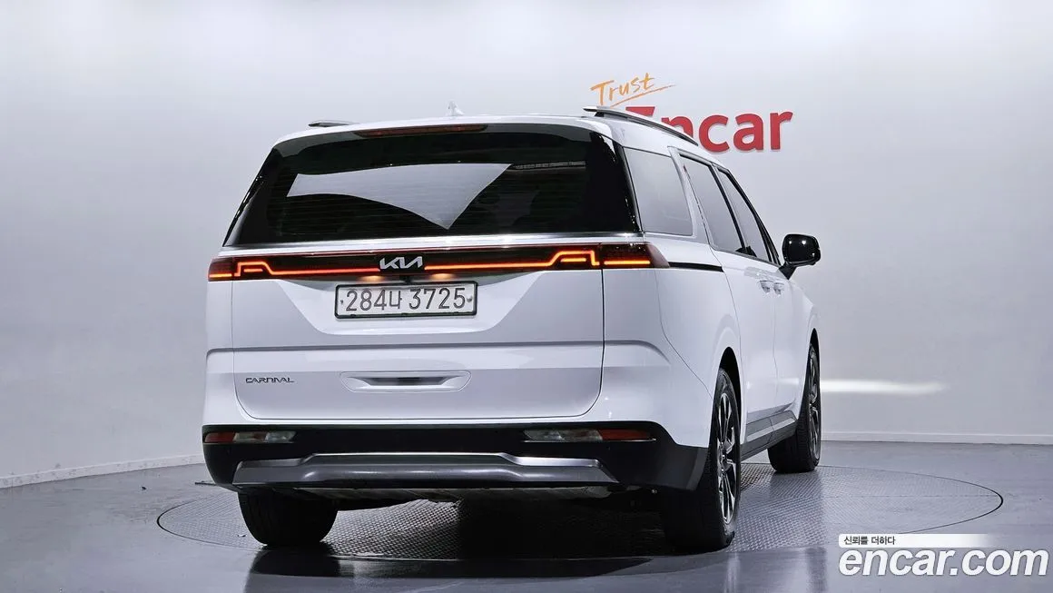 Kia Carnival 2023 из KR, фото 5