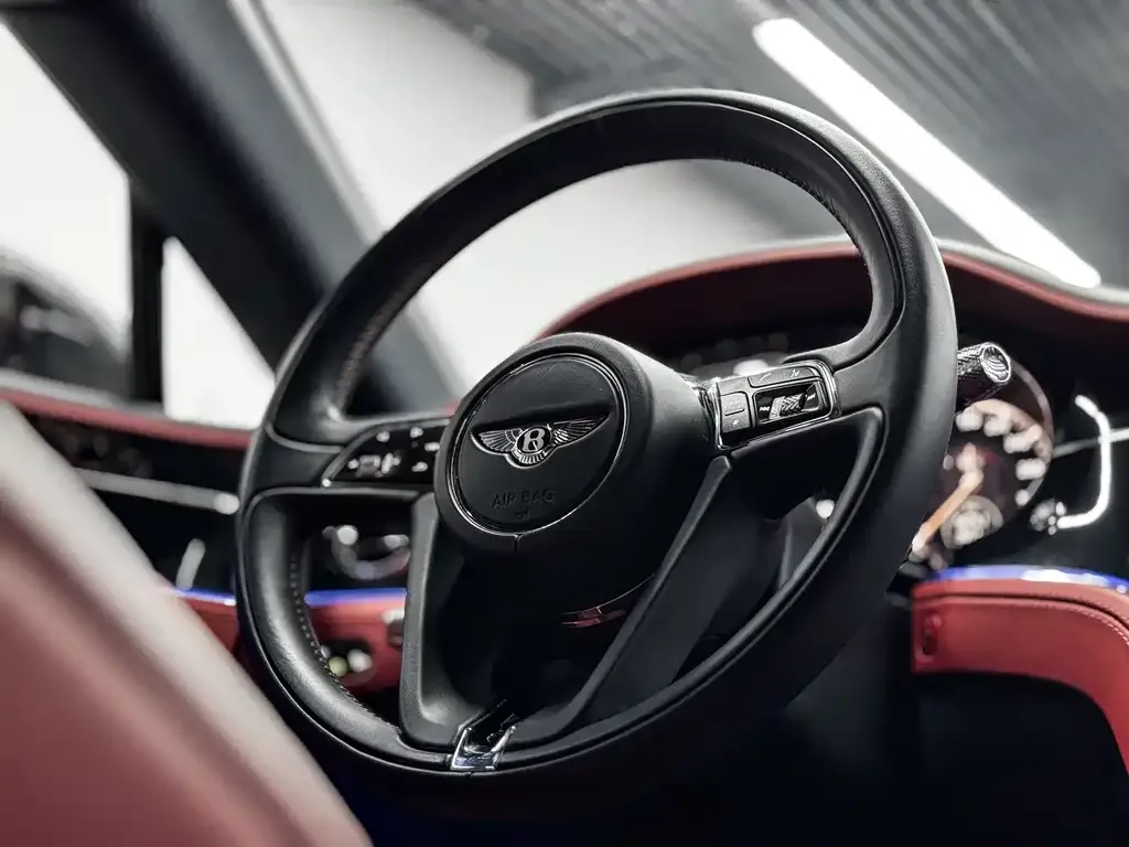 Bentley Continental — фото 5