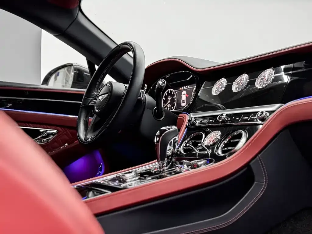 Bentley Continental — фото 4