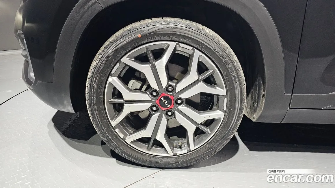 Kia Seltos 2023 из KR, фото 3