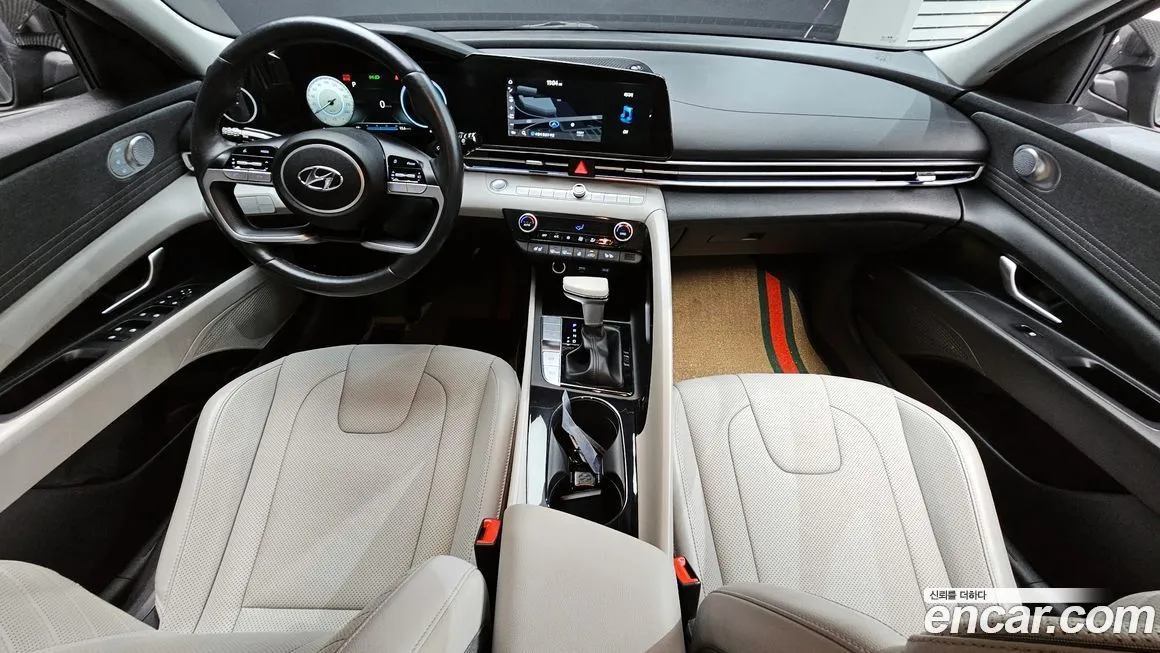 Hyundai AVANTE — фото 3