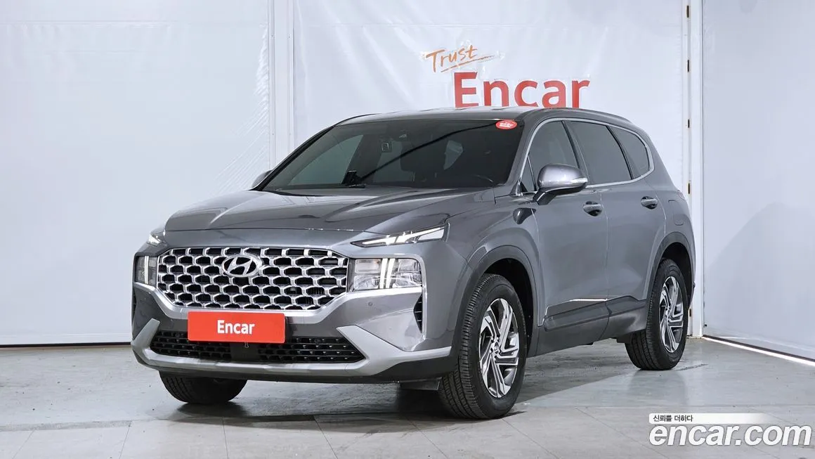 Hyundai Santafe — фото 1
