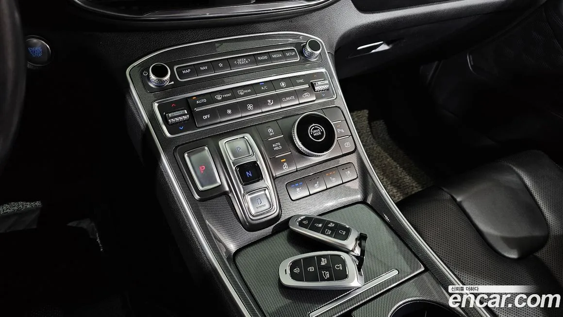 Hyundai Santafe — фото 9