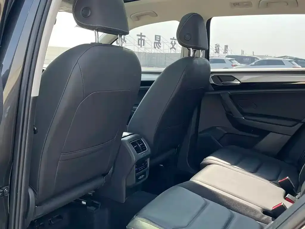 Volkswagen Tayron 2021 из CN, фото 7