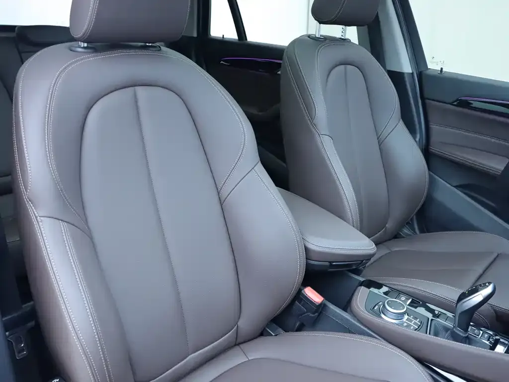 BMW X1 2021 из CN, фото 4