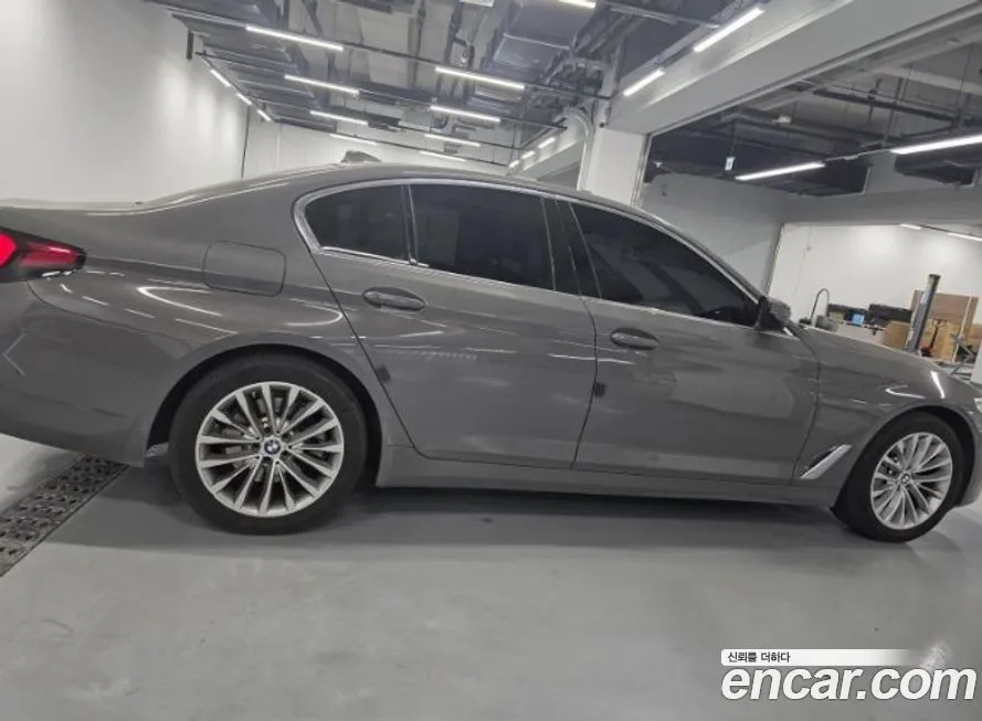 BMW 5-Series 2021 из KR, фото 6
