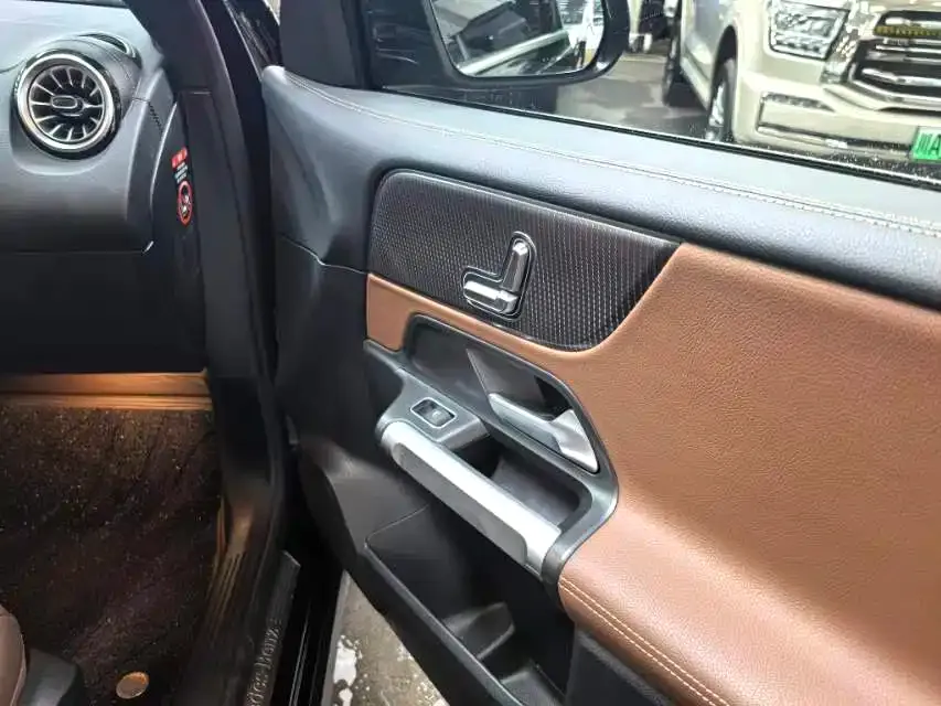 Mercedes-Benz GLB 2023 из CN, фото 4