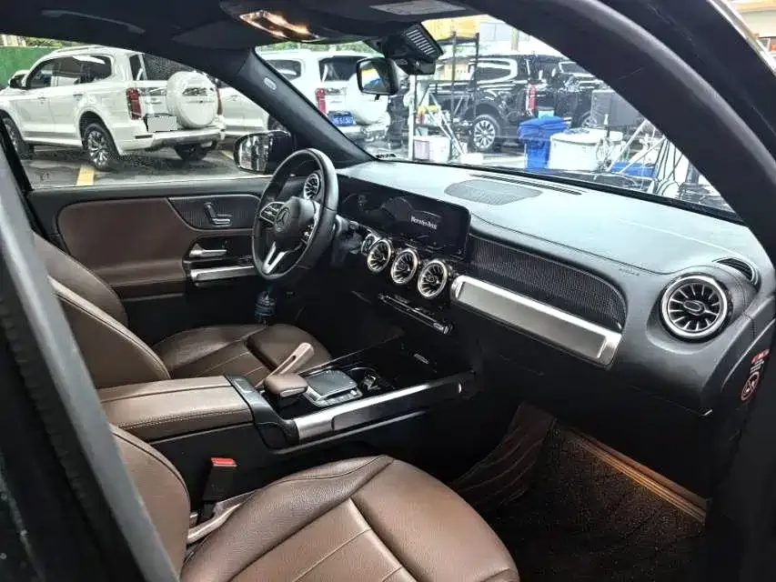Mercedes-Benz GLB 2023 из CN, фото 8