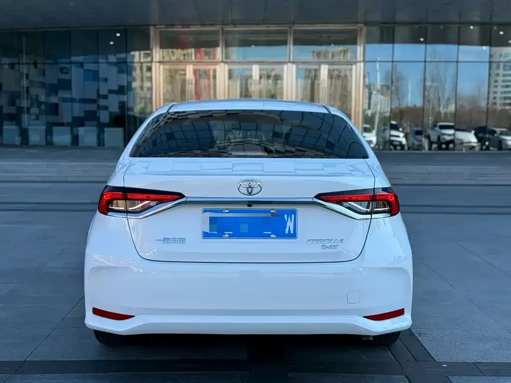 Toyota Corolla 2025 из CN, фото 7