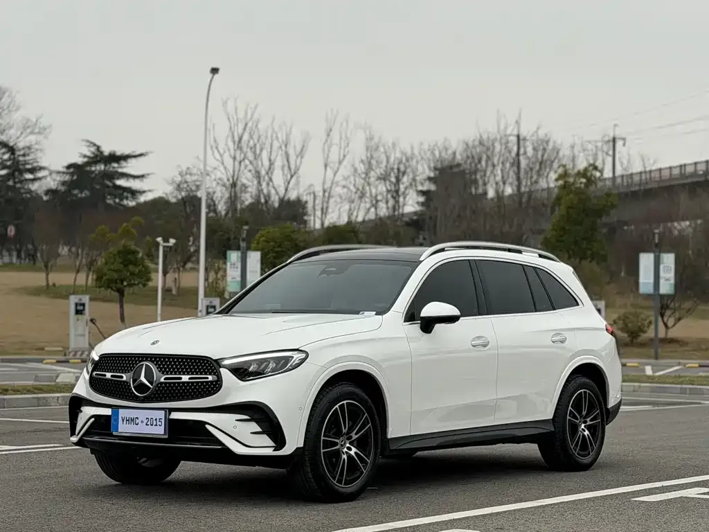 Mercedes-Benz GLC — фото 1