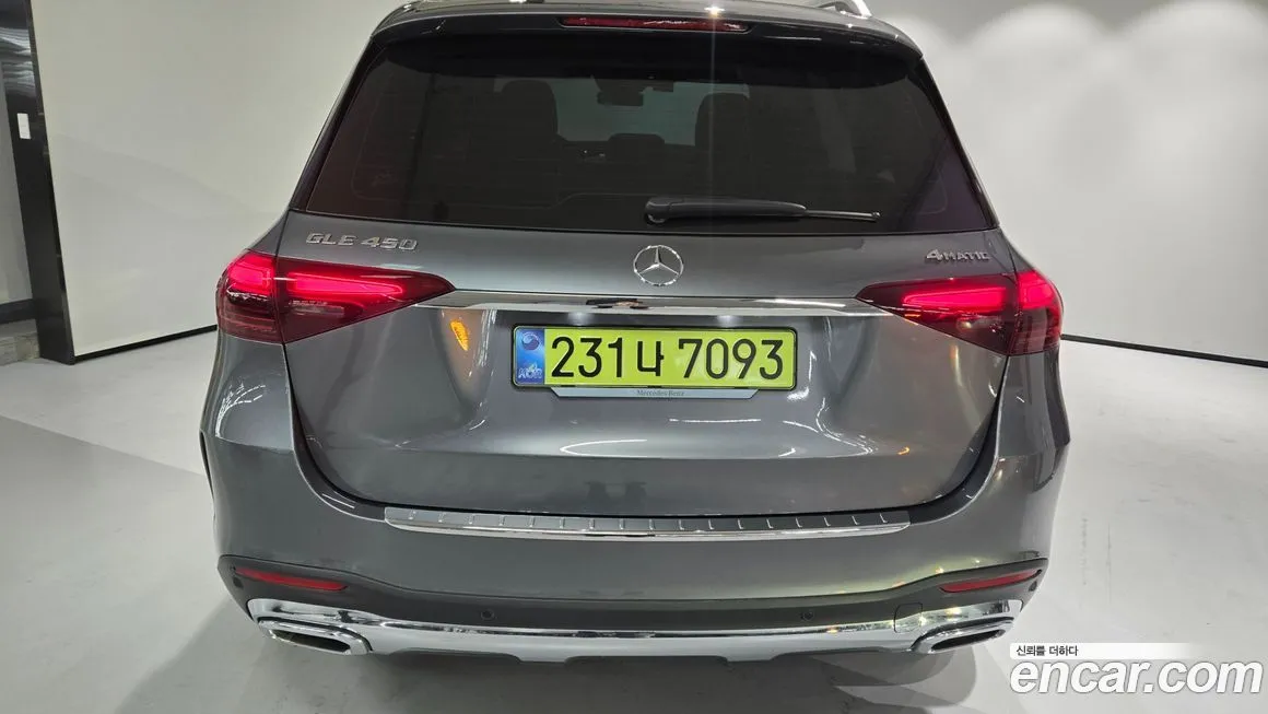 Mercedes-Benz GLE-Class — фото 7