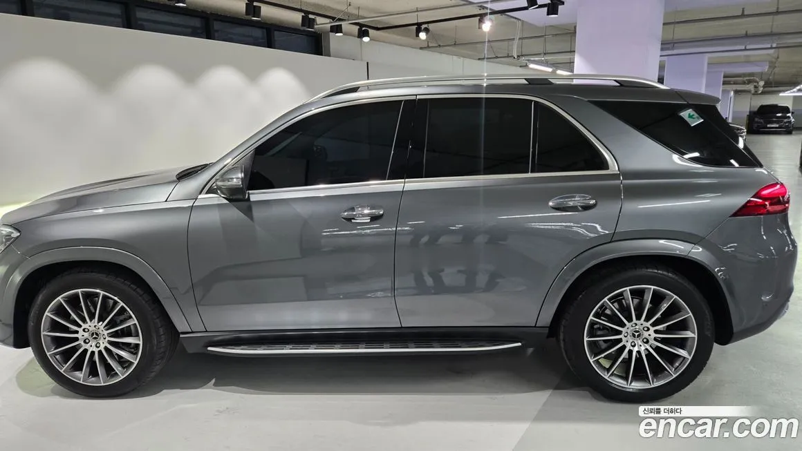 Mercedes-Benz GLE-Class — фото 9