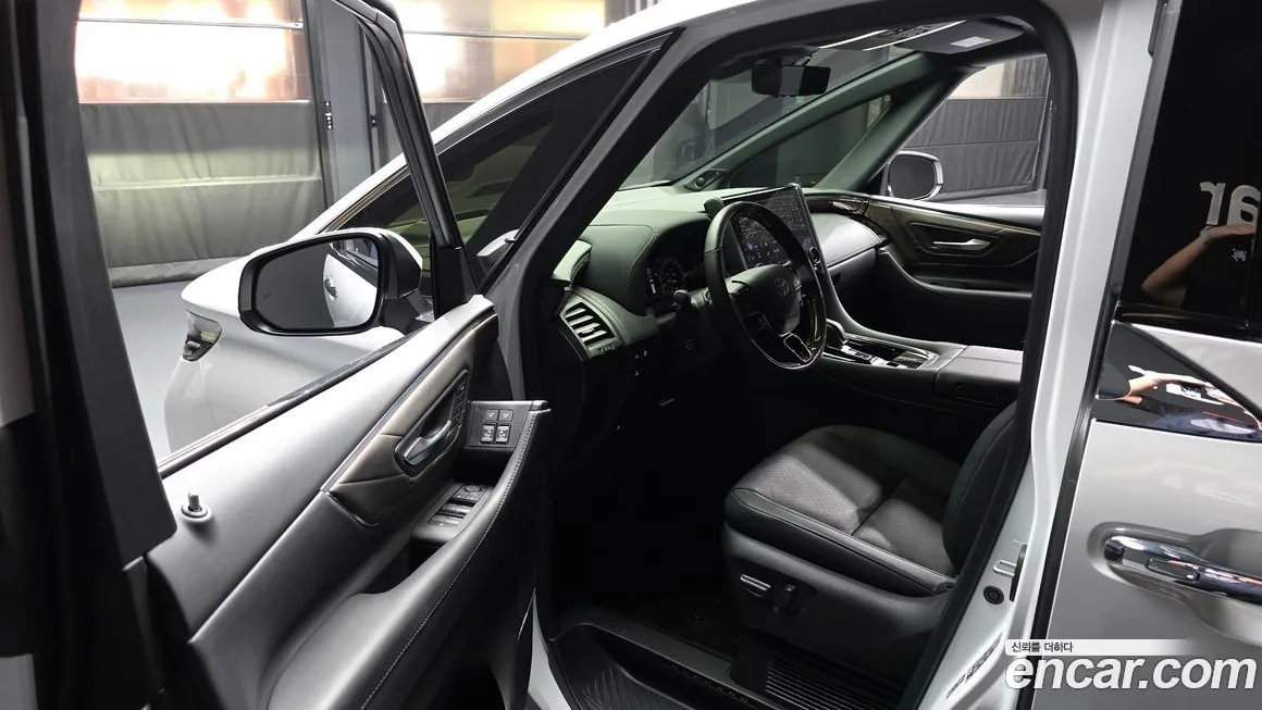 Toyota Alphard 2024 из KR, фото 5