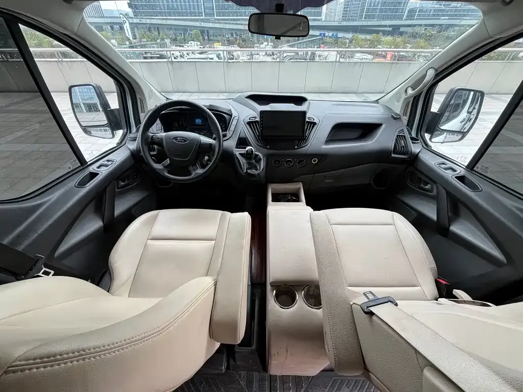 Ford Transit 2022 из CN, фото 4