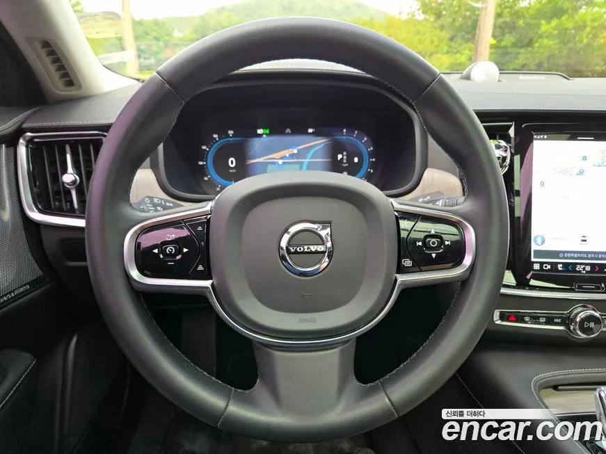 Volvo S90 2023 из KR, фото 9
