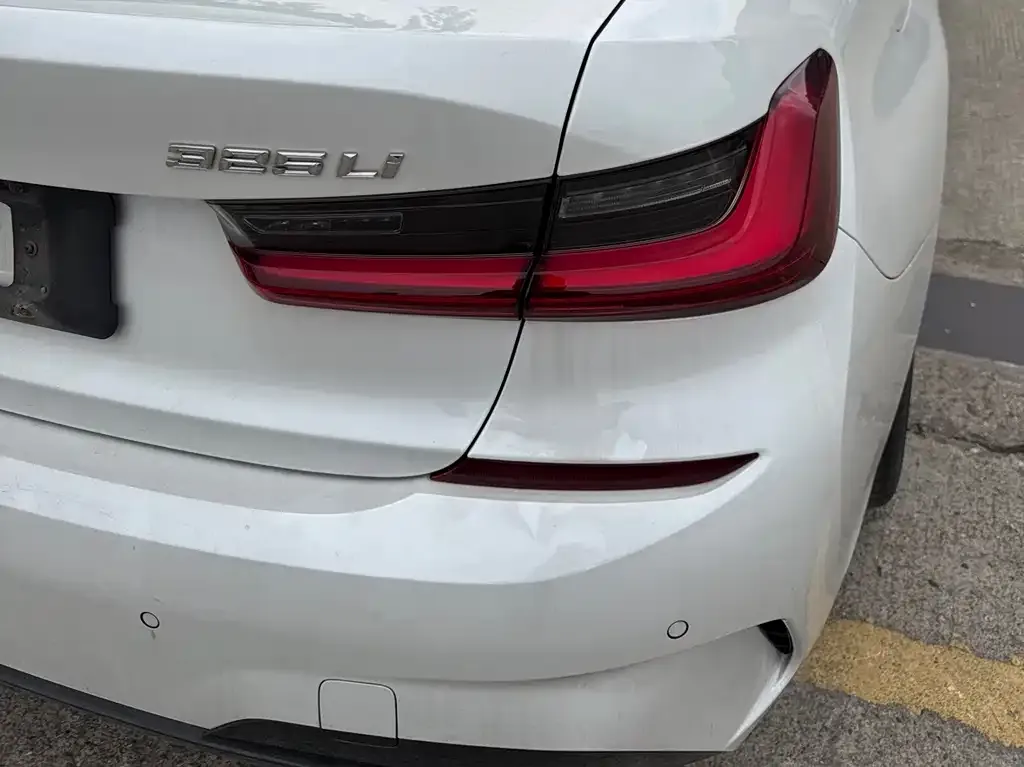 BMW 3 Series 2022 из CN, фото 3