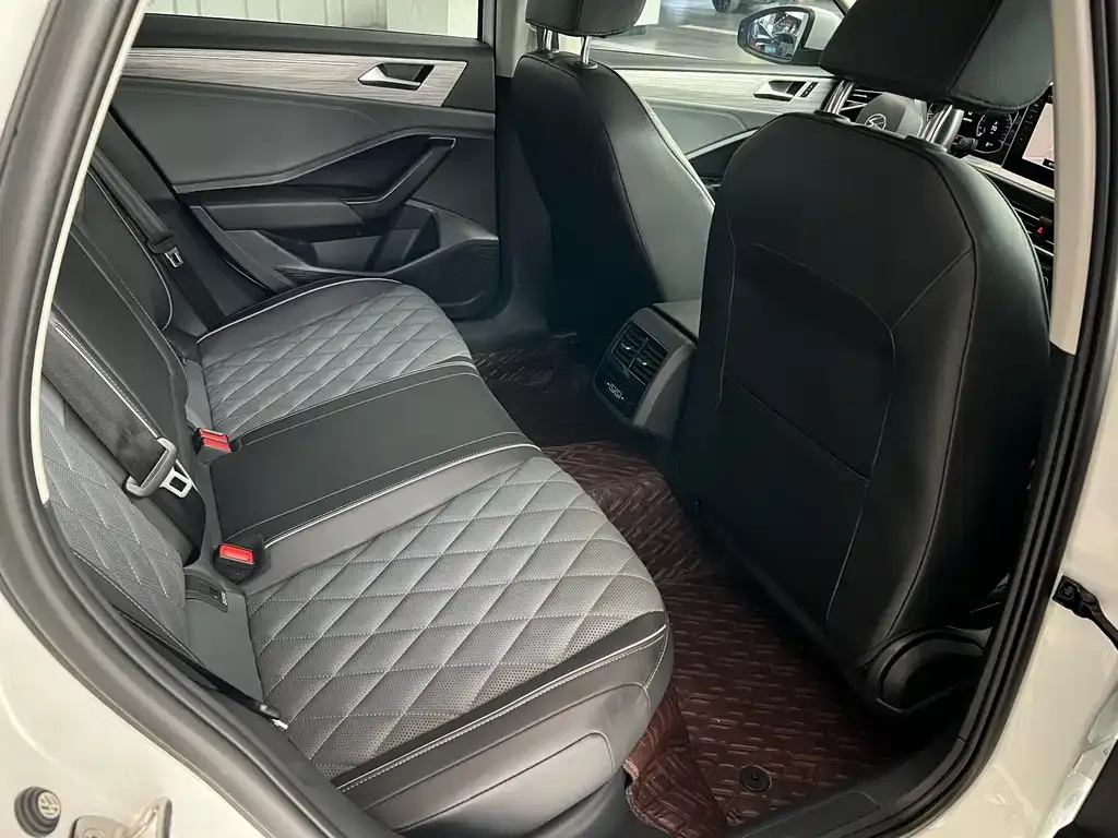 Volkswagen Sagitar 2023 из CN, фото 7