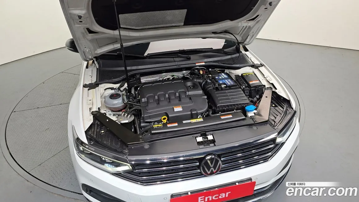 Volkswagen Passat 2021 из KR, фото 5