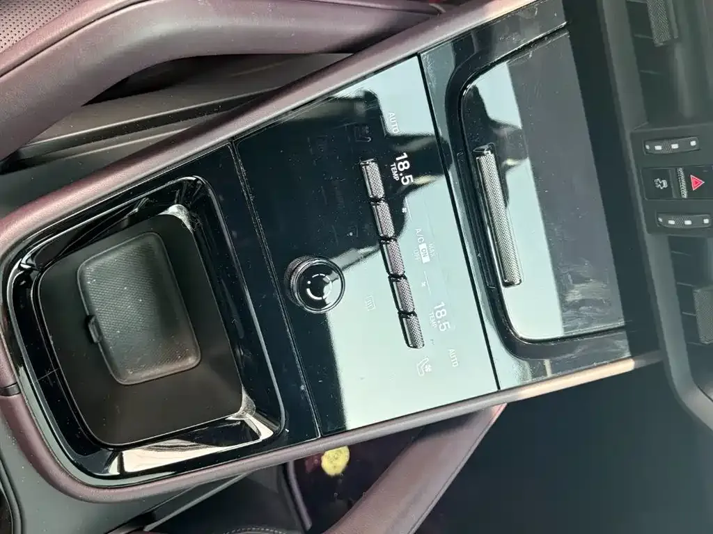 Porsche Cayenne 2024 из CN, фото 8