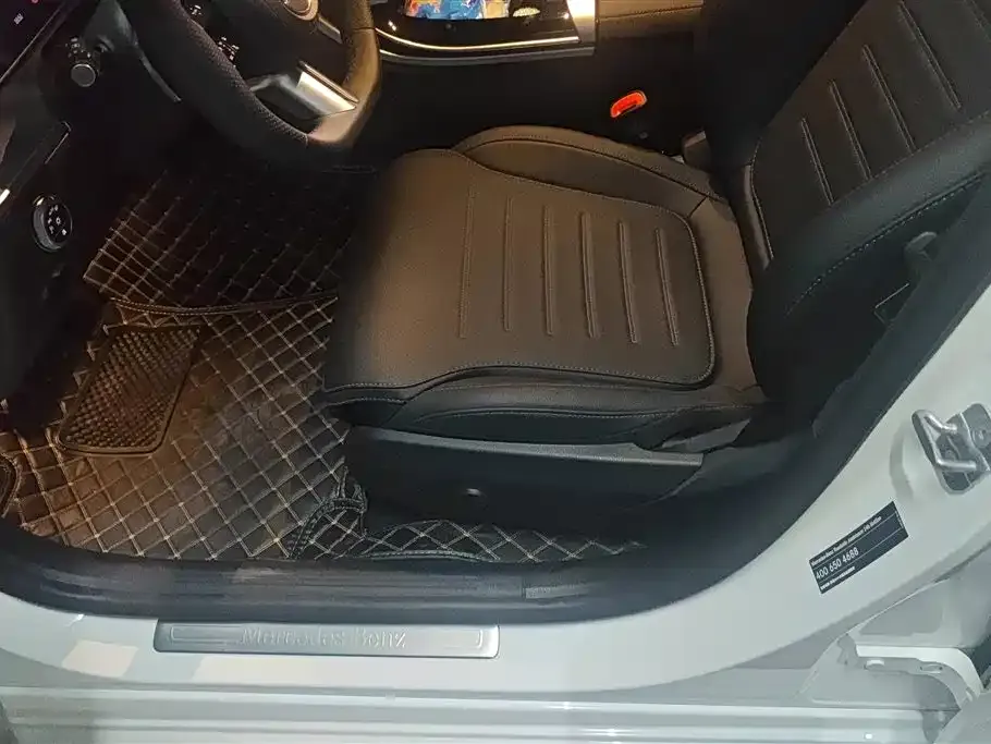 Mercedes-Benz C-Class 2025 из CN, фото 8