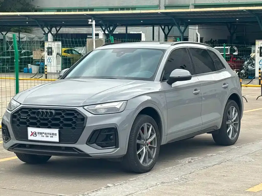 Audi Q5L 2022 из CN, фото 1