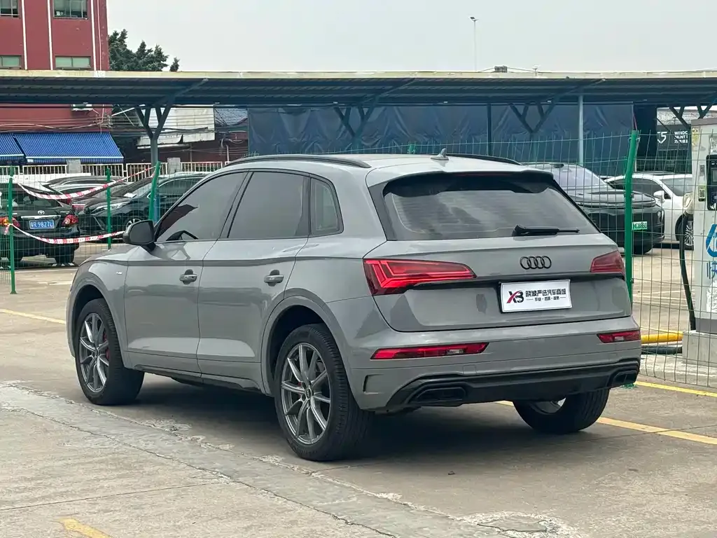 Audi Q5L 2022 из CN, фото 9
