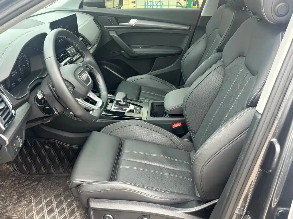 Audi Q5L 2022 из CN, фото 7